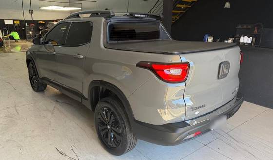 FIAT TORO 1.3 TURBO 270 FLEX VOLCANO AT6 FIAT TORO 1.3 TURBO 270 FLEX VOLCANO AT6